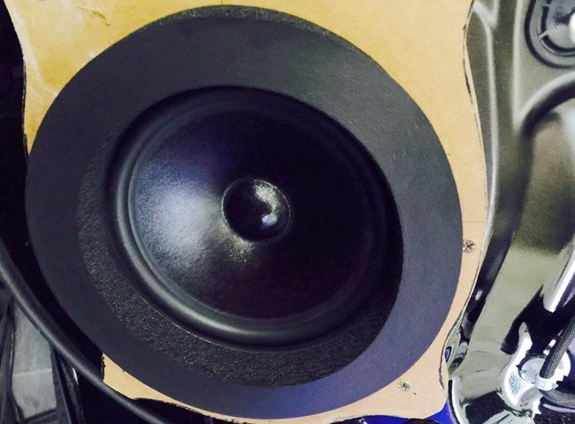 用音乐来滋润 岳阳朋辉丰田汉兰达改装美国霸克