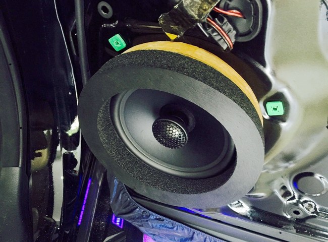 用音乐来滋润 岳阳朋辉丰田汉兰达改装美国霸克