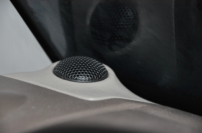 给它点颜色看看 北京集结车尚丰田LC76改装TEC和