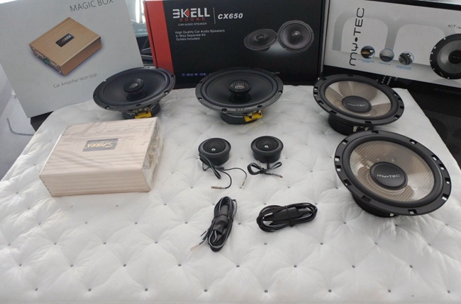 听音乐，跟我来 车改坊汽车影音连锁丰田RAV4改装