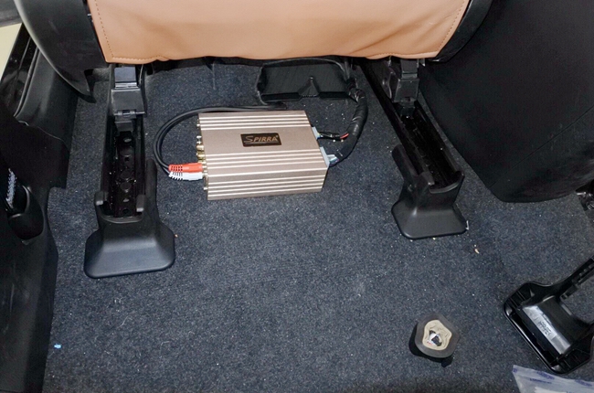 听音乐，跟我来 车改坊汽车影音连锁丰田RAV4改装