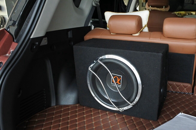 听音乐，跟我来 车改坊汽车影音连锁丰田RAV4改装