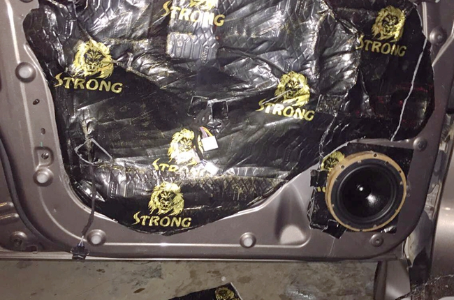 悦耳的音乐 景洪俊昌荣江铃驭胜改装美国霸克汽