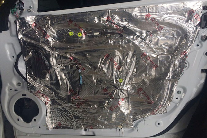 音响改装势在必行 车改坊汽车影音连锁本田歌诗