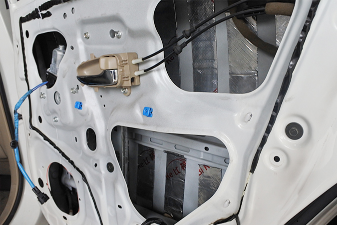 实在是太火爆了 车改坊汽车影音连锁日产轩逸改