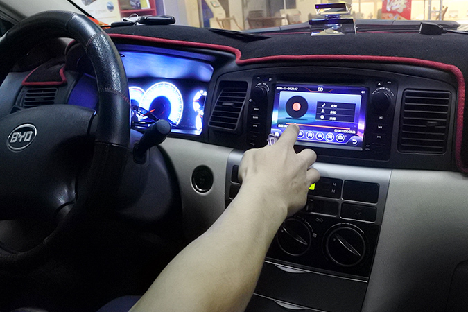 醉了醉了 车改坊汽车影音连锁比亚迪F3改装意大