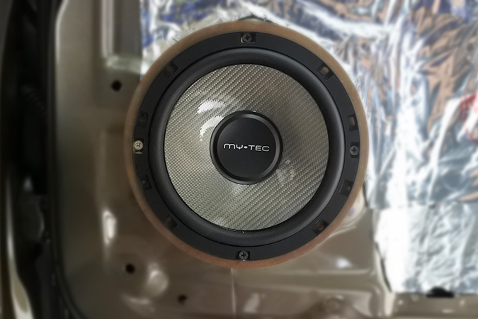 简直爽爆了 车改坊汽车影音连锁宝骏730改装TEC和