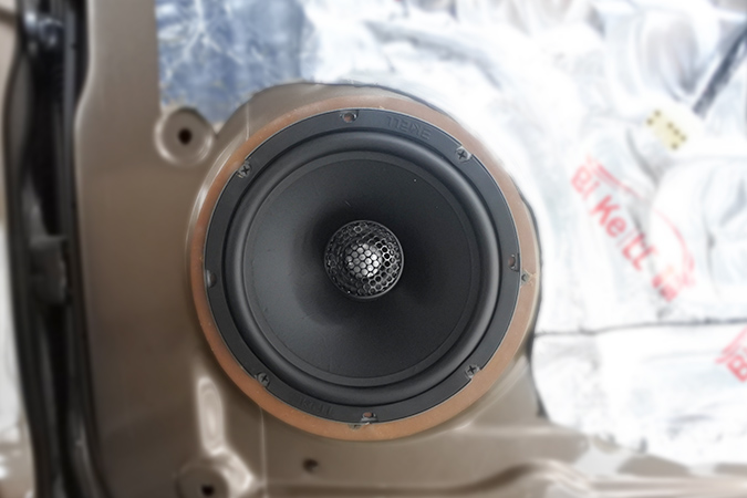 简直爽爆了 车改坊汽车影音连锁宝骏730改装TEC和