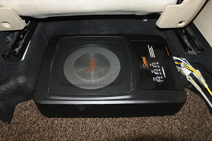 它怎能不配它？车改坊汽车影音连锁大众途观改