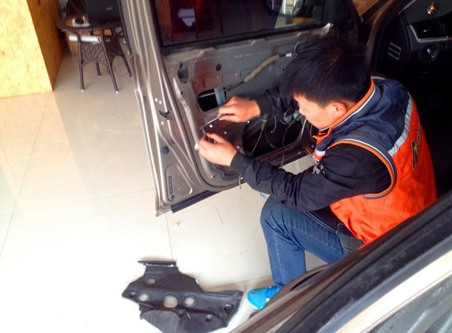 我懂你的美 唐山乐畅大众宝来改装美国霸克音响