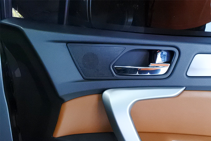 超火的套餐 车改坊汽车影音连锁江淮瑞风改装美