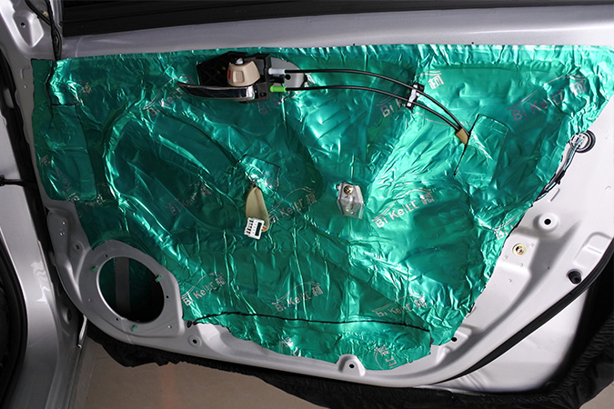 开创绿色隔音时代 车改坊汽车影音连锁铃木启悦