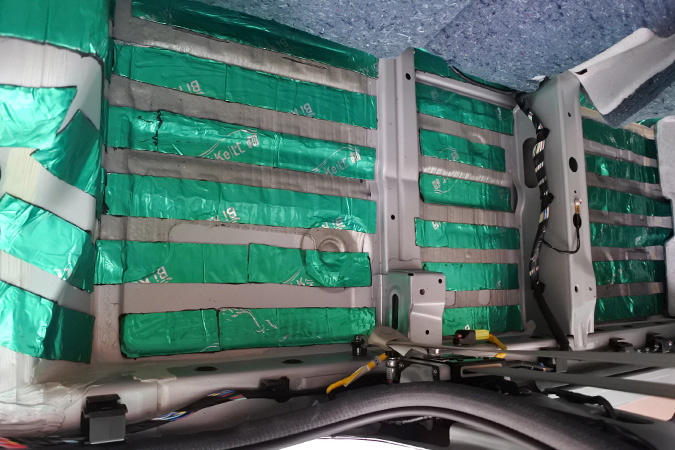 开创绿色隔音时代 车改坊汽车影音连锁铃木启悦