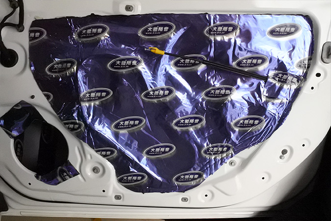 配置很生猛 车改坊汽车影音连锁雪佛兰迈锐宝改