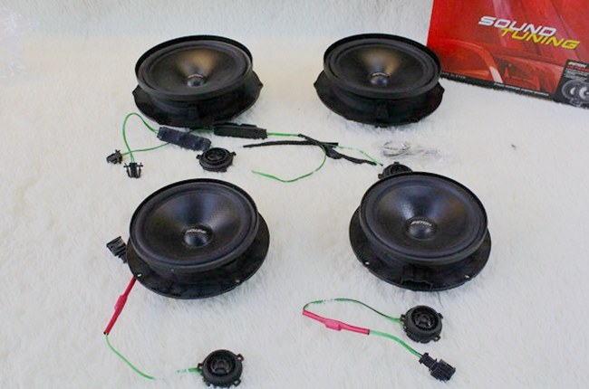 风生水起 武汉歌德大众途观改装德国ETON音响