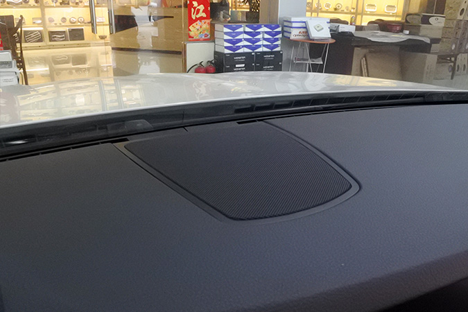 哈曼卡顿又下岗了 车改坊汽车影音连锁宝马5系无