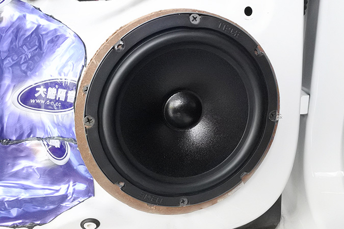 任性！前后都是套装喇叭 车改坊汽车影音连锁大