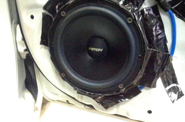 莫失莫忘 唐山乐畅丰田雷凌改装ETON和霸克音响