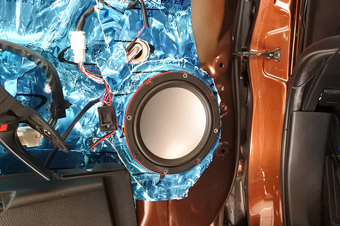 优胜劣汰 车改坊汽车影音连锁丰田RAV4改装德国