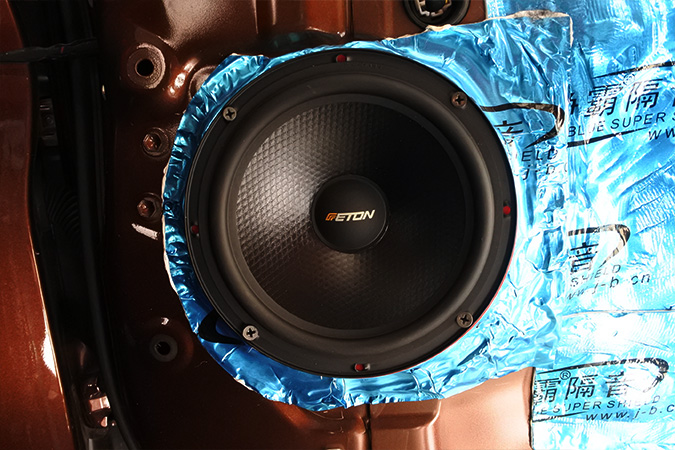 优胜劣汰 车改坊汽车影音连锁丰田RAV4改装德国