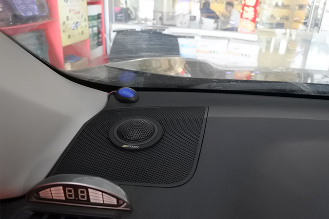 优胜劣汰 车改坊汽车影音连锁丰田RAV4改装德国