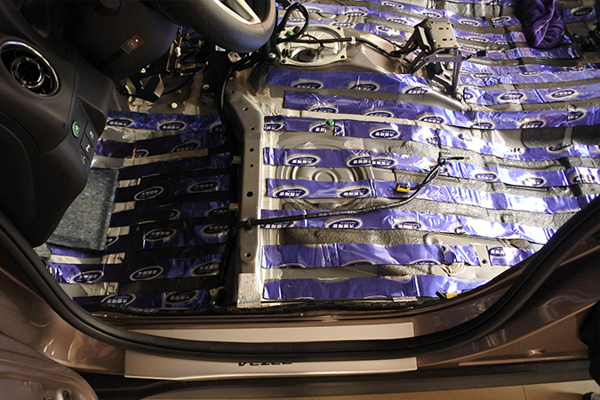 告别敞篷车 车改坊汽车影音连锁本田XRV改装ETO