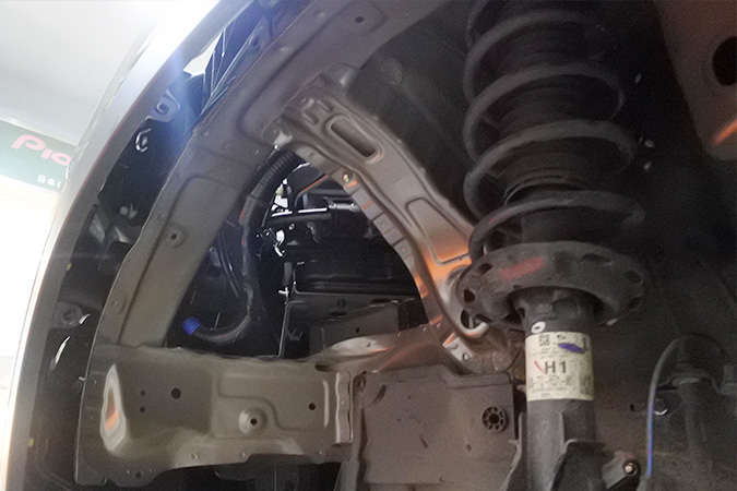 告别敞篷车 车改坊汽车影音连锁本田XRV改装ETO