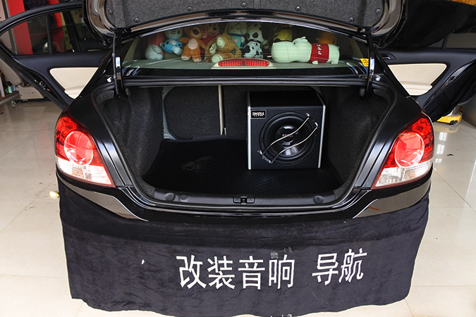 还是这个经典组合 车改坊汽车影音连锁大众朗逸