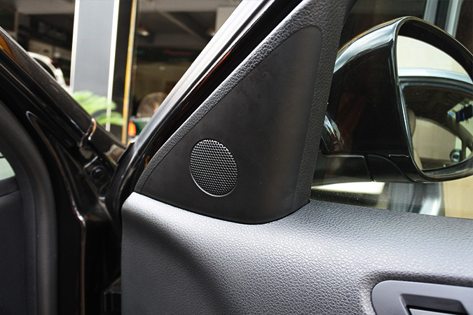 还是这个经典组合 车改坊汽车影音连锁大众朗逸