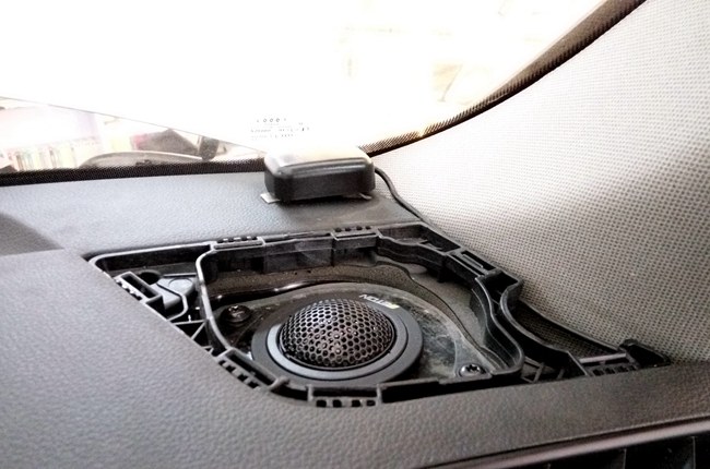 脑海里全都是你 车改坊汽车影音连锁奥迪Q5改装