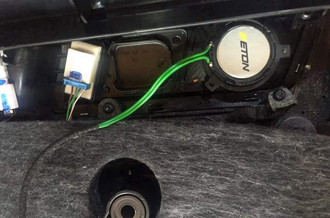 越淳越美 车改坊汽车影音连锁大众途锐改装德国