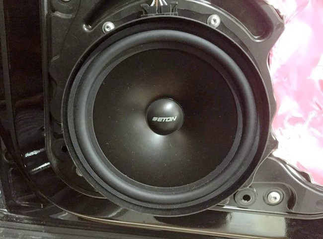 越淳越美 车改坊汽车影音连锁大众途锐改装德国