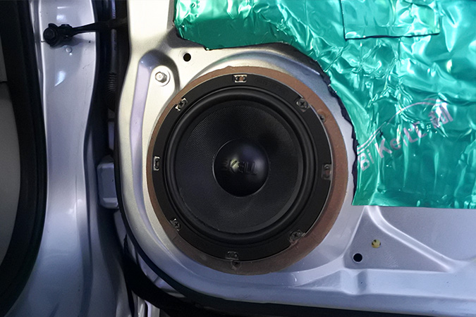 超值的音响系统 车改坊汽车影音连锁本田锋范改