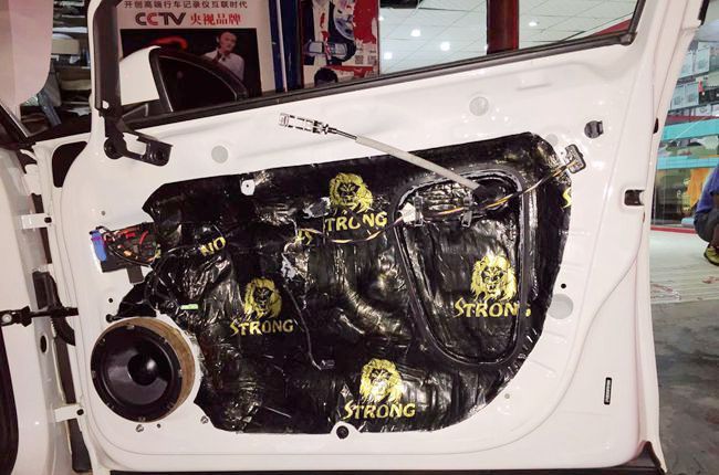 如此激情似火 景洪俊昌荣大众高尔夫7改装美国霸