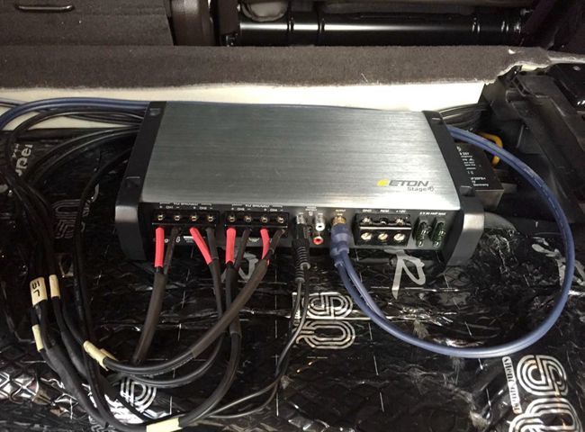 给予安全感 车改坊汽车影音连锁大众途锐二次改