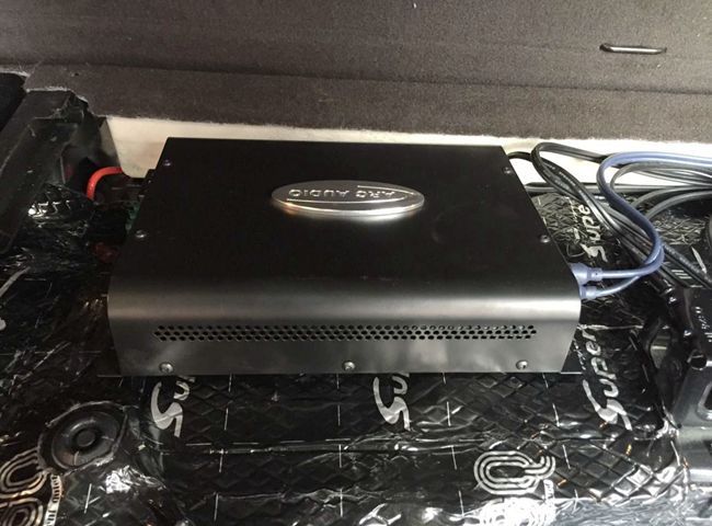 给予安全感 车改坊汽车影音连锁大众途锐二次改