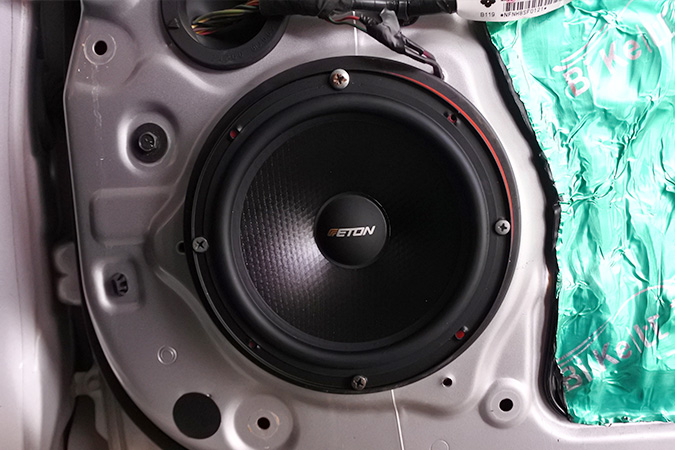 连声称赞的好音质 车改坊汽车影音连锁日产奇骏