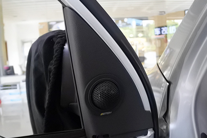 连声称赞的好音质 车改坊汽车影音连锁日产奇骏