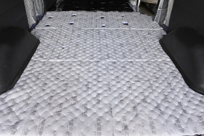 没有音乐怎么行？车改坊汽车影音连锁福特全顺