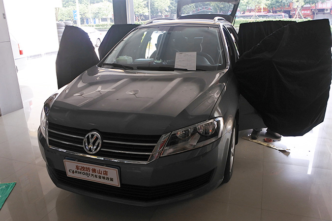 朗朗音乐行天下 车改坊汽车影音连锁大众朗行改