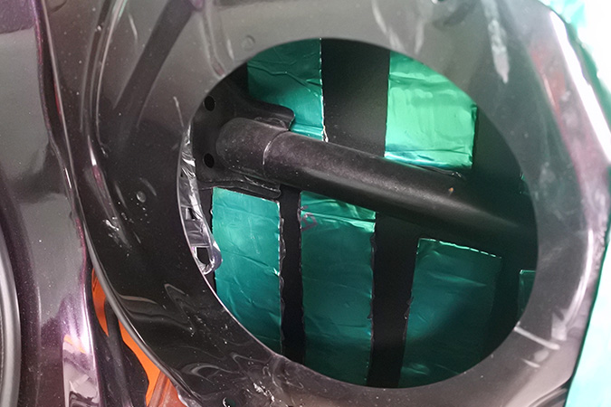 靓音自然来 车改坊汽车影音连锁丰田威驰改装美