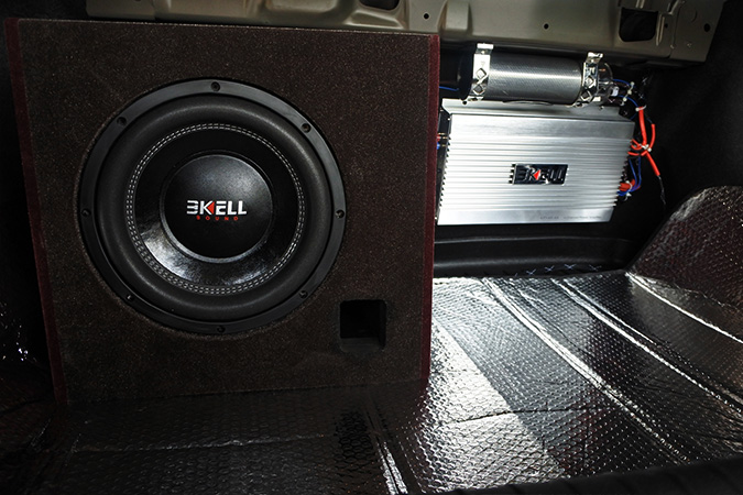 乐此不疲 车改坊汽车影音连锁本田思域改装ETO