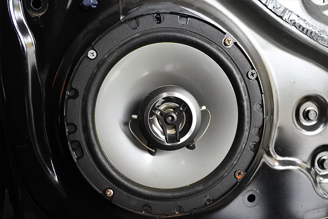 音响效果翻天覆地提升 车改坊汽车影音连锁本田