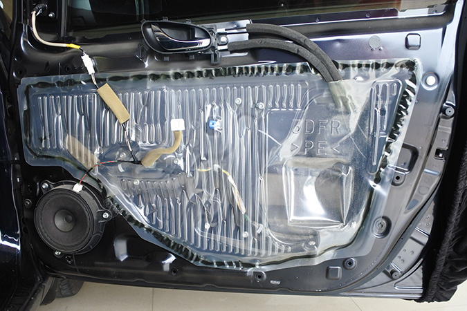 不比不知道 车改坊汽车影音连锁日产骐达改装霸