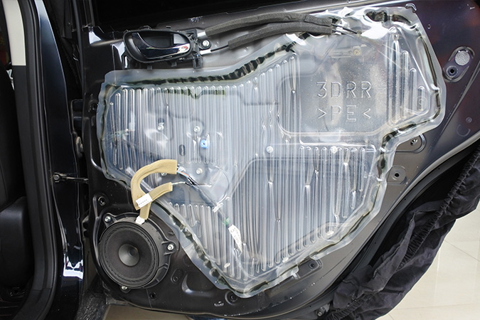 不比不知道 车改坊汽车影音连锁日产骐达改装霸