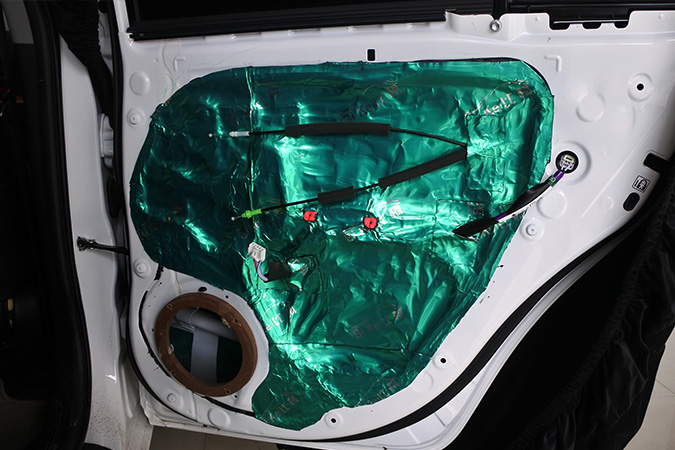 持续升温 车改坊汽车影音连锁丰田致炫改装TEC和