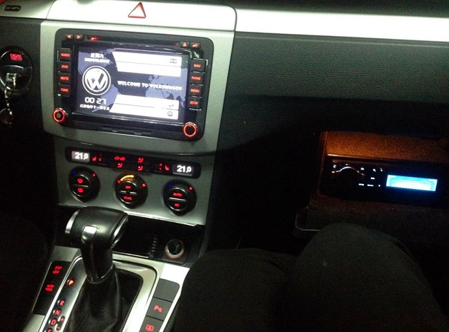 放音乐的幸福 唐山乐畅大众迈腾改装德国ETON汽车