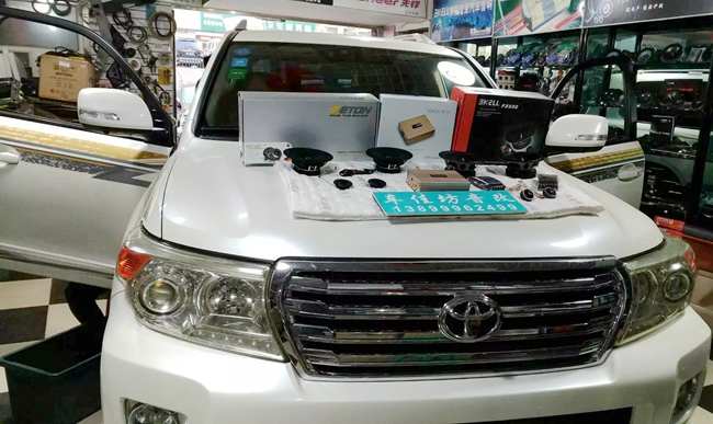 你就是我的唯一 新疆车佳坊丰田兰德酷路泽改装