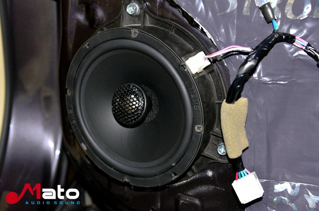 无损升级音质 广州帝锐日产天籁改装美国霸克音