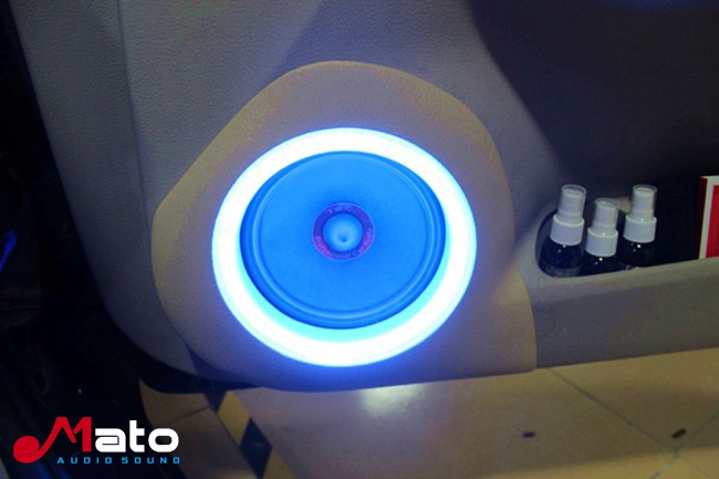 好车劲响好音乐 顺德百佳马自达6改装TEC和霸克音